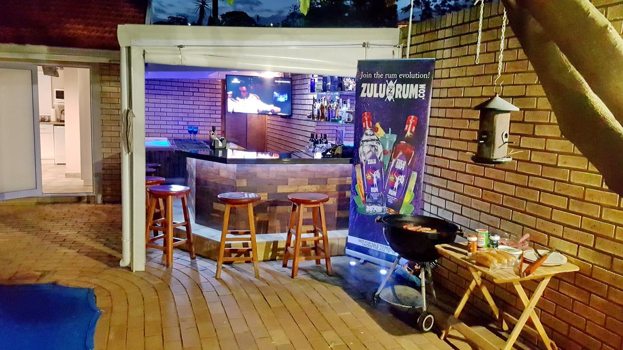 Chopper Corner Bed & Breakfast La Lucia Luaran gambar